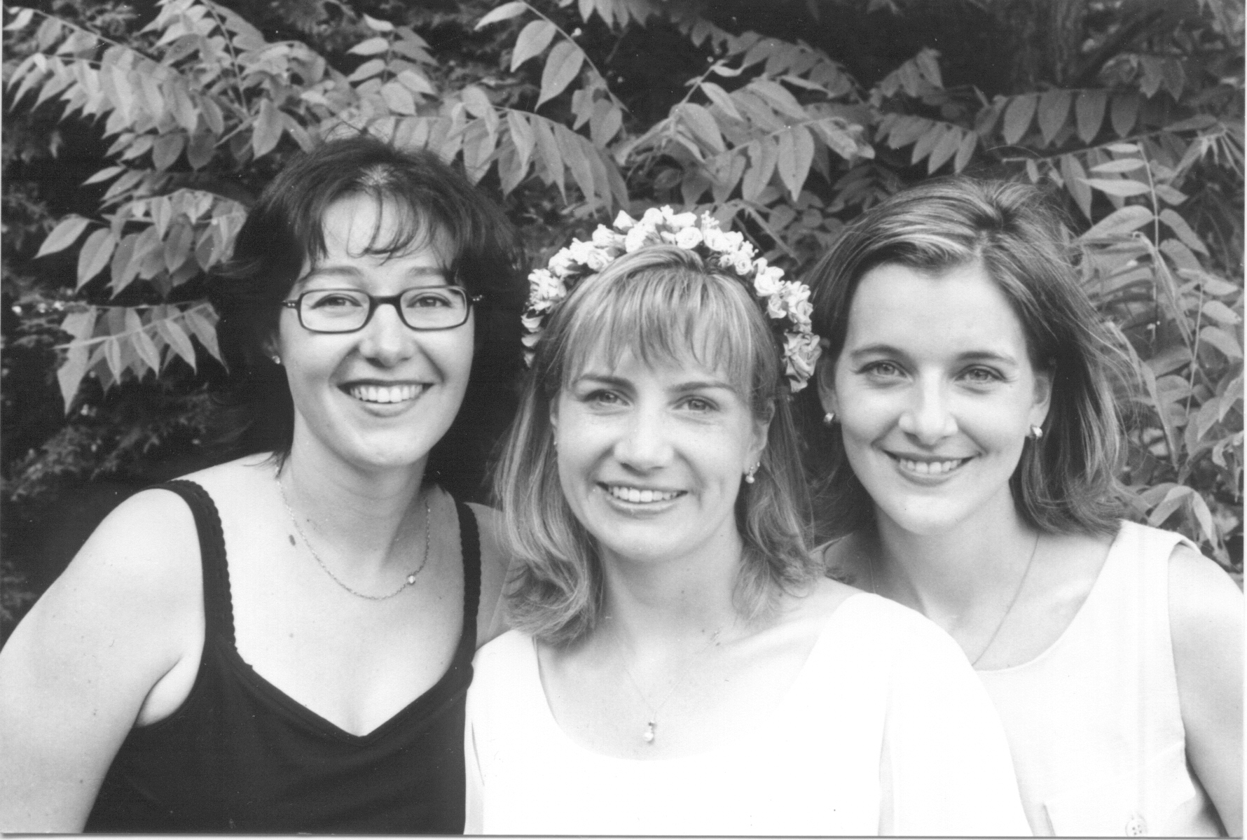 CMCC Girls.jpg (832686 bytes)